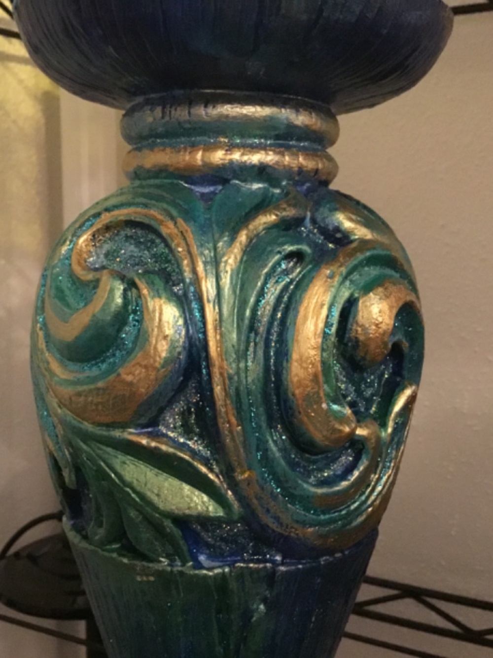 New Hand Painted Teal Wooden Candle Holder - Picture 4 of 4